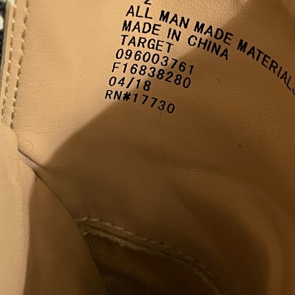 A New Day Shoes - Picture 6 of 6